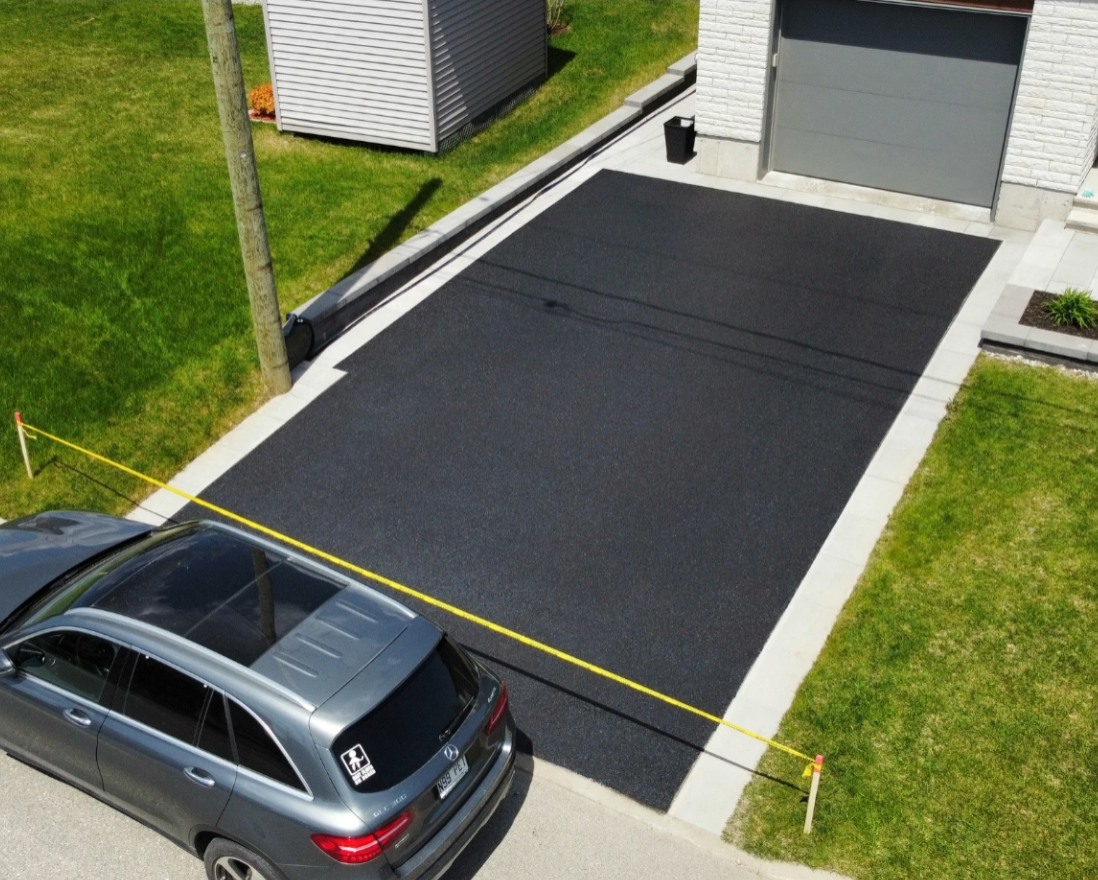 Asphalte Évolution LC - Scellant d'asphalte au bitume - Estrie photo 2